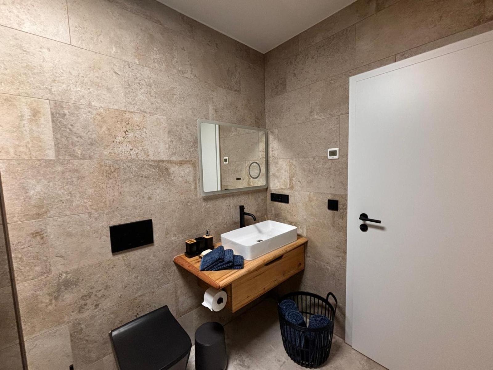 Huebner Apartments エアフルト エクステリア 写真